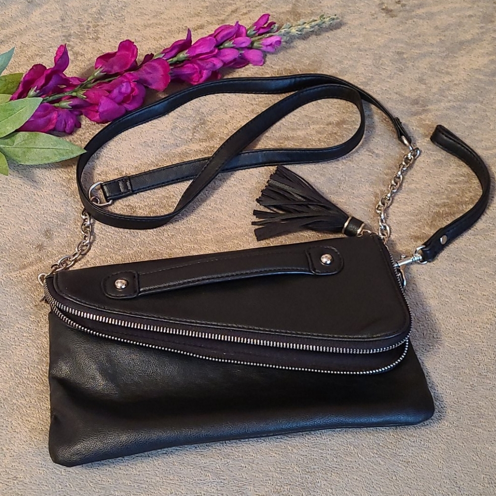 Crossbody Bag - Like NEW - Picture 2 of 15